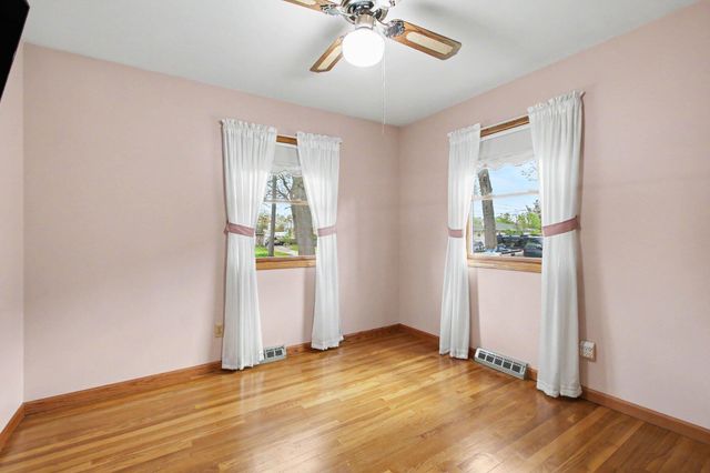 5711 Evergreen Avenue, Portage, IN 46368