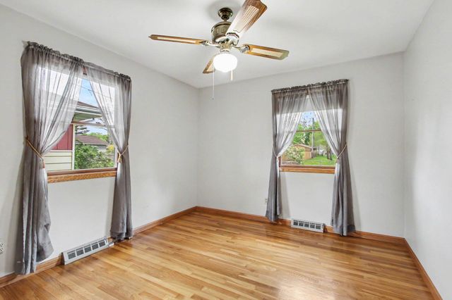 5711 Evergreen Avenue, Portage, IN 46368