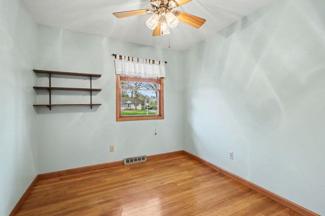 5711 Evergreen Avenue, Portage, IN 46368