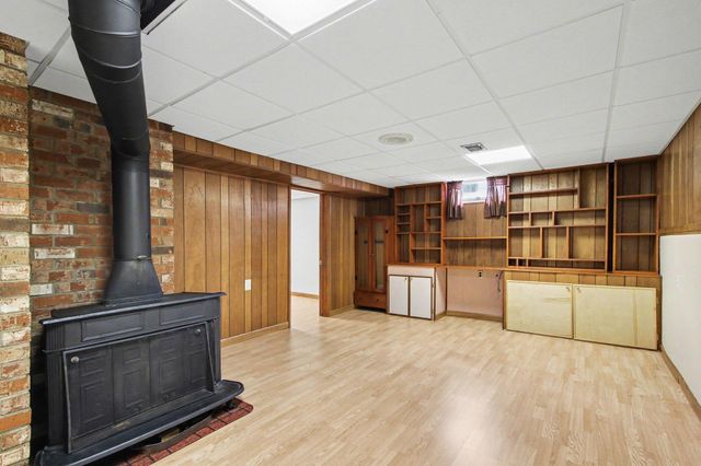 5711 Evergreen Avenue, Portage, IN 46368