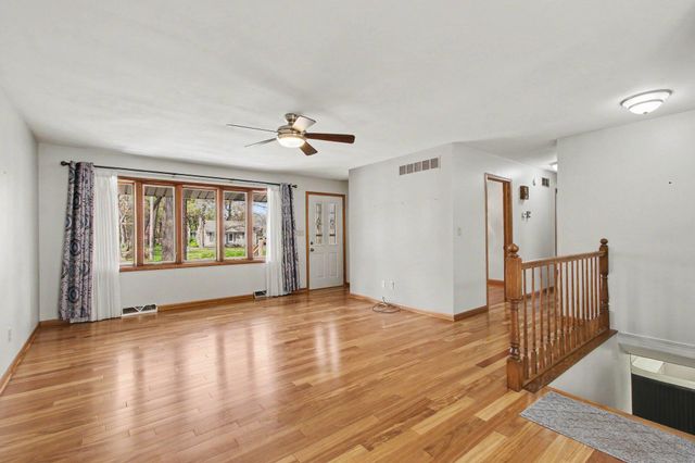 5711 Evergreen Avenue, Portage, IN 46368