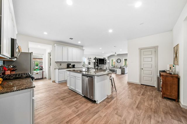 10207 Alpine Lake Lane, Rosharon, TX 77583