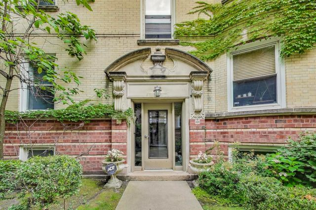 1442 W CARMEN Avenue 1, Chicago, IL 60640