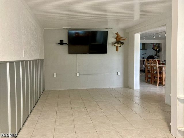 232 DARST AVE, Punta Gorda, FL 33950