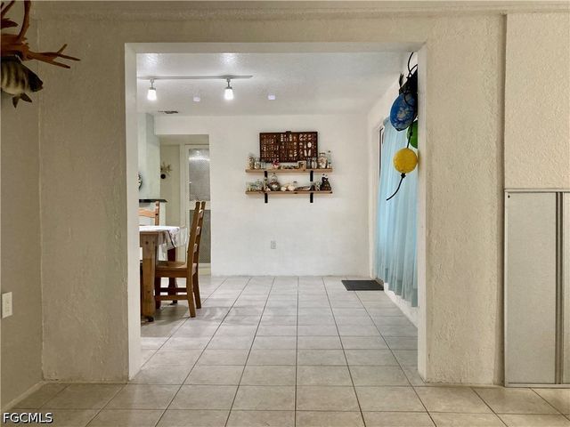 232 DARST AVE, Punta Gorda, FL 33950