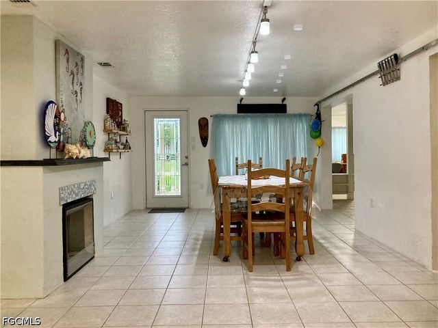 232 DARST AVE, Punta Gorda, FL 33950