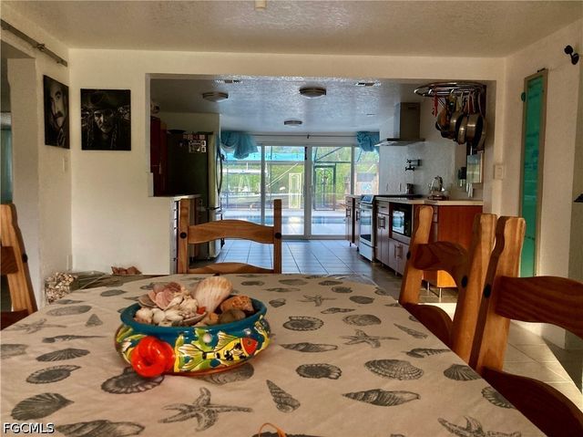 232 DARST AVE, Punta Gorda, FL 33950