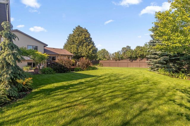 4240 159th Court W, Rosemount, MN 55068
