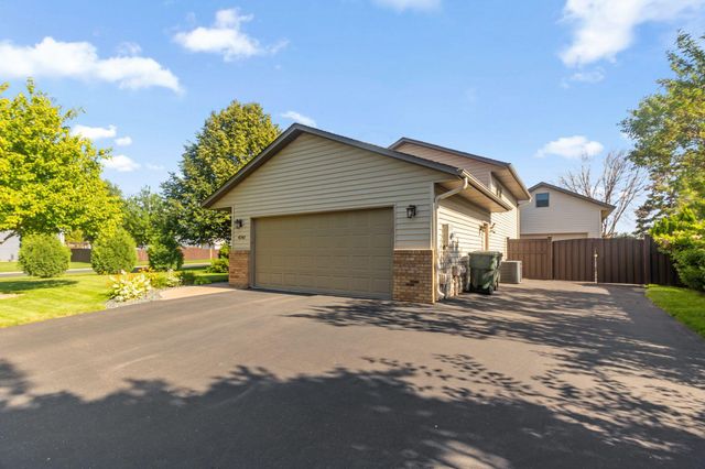 4240 159th Court W, Rosemount, MN 55068