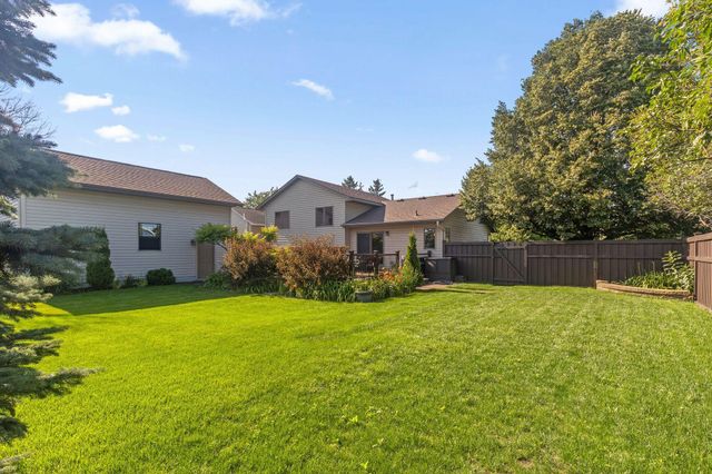 4240 159th Court W, Rosemount, MN 55068
