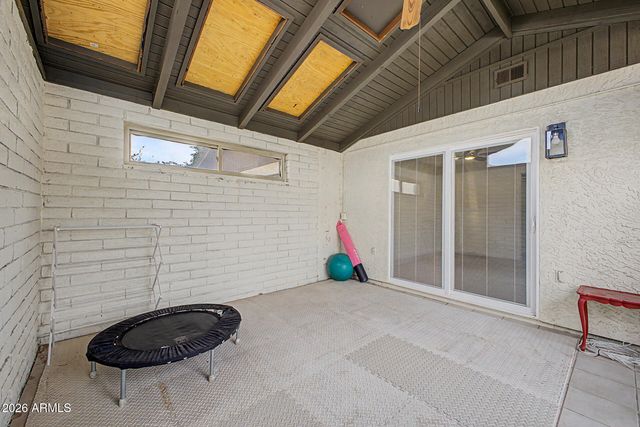 8711 E LATHAM Street, Scottsdale, AZ 85257