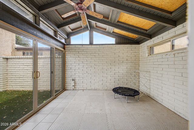 8711 E LATHAM Street, Scottsdale, AZ 85257