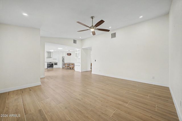 8711 E LATHAM Street, Scottsdale, AZ 85257