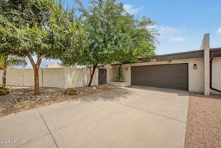 8711 E LATHAM Street, Scottsdale, AZ 85257
