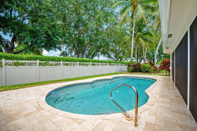 10801 NW 7th Street, Coral Springs, FL 33071