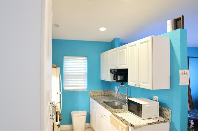2122 E RIDGE Circle E, Boynton Beach, FL 33435