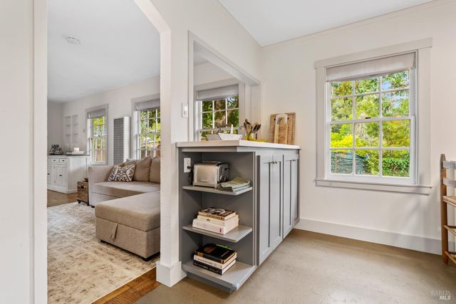 765 Center St, Sonoma, CA 95476