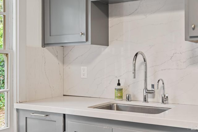 765 Center St, Sonoma, CA 95476