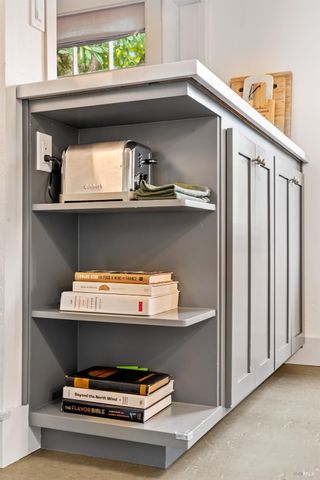 765 Center St, Sonoma, CA 95476