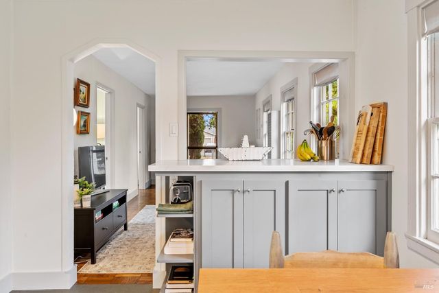 765 Center St, Sonoma, CA 95476