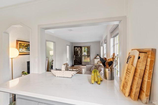 765 Center St, Sonoma, CA 95476