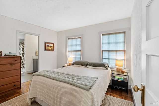 765 Center St, Sonoma, CA 95476