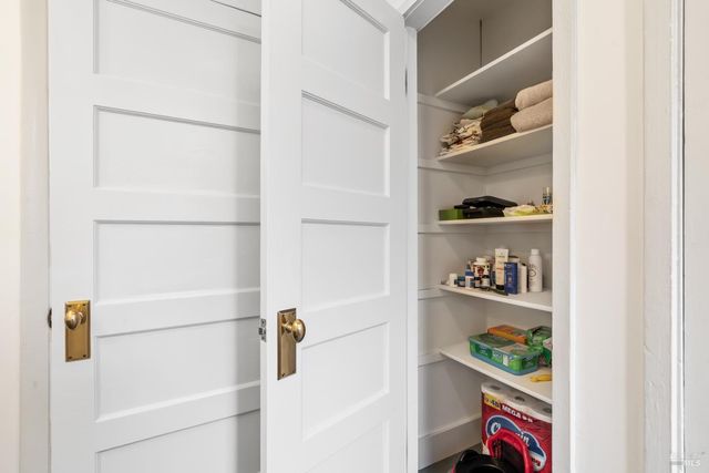 765 Center St, Sonoma, CA 95476