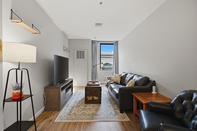 531 Main St 207M, Worcester, MA 01608
