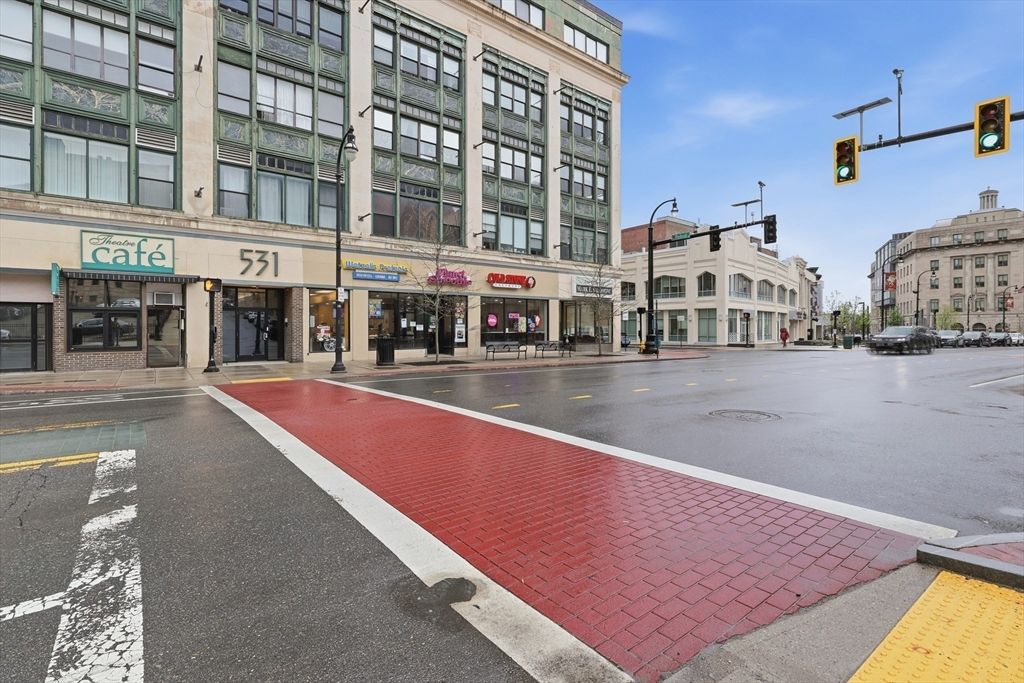 531 Main St 207M, Worcester, MA 01608