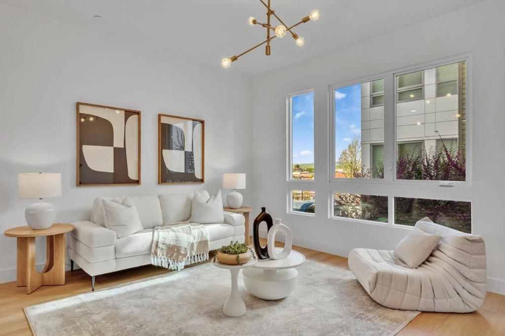 Image 15 of property listing at 7922 Regional, Dublin, CA 94568