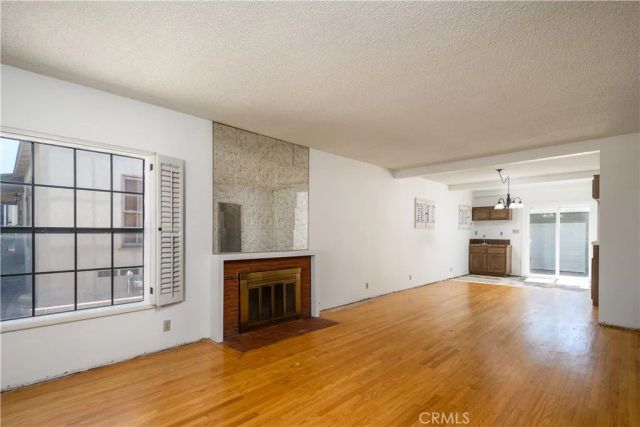11042 Maple, Whittier, CA 90601