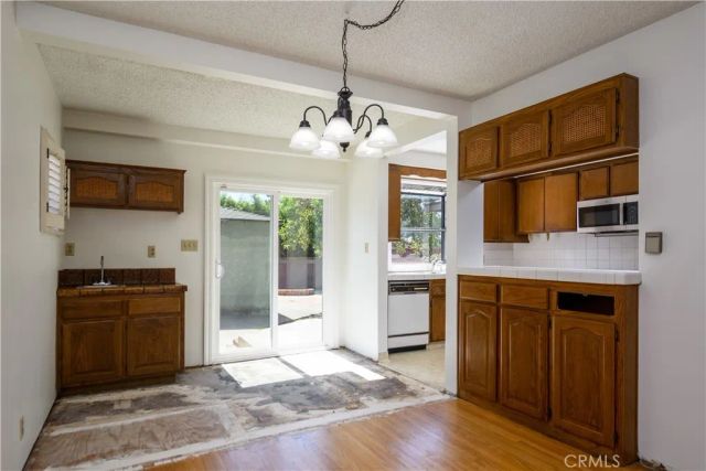 11042 Maple, Whittier, CA 90601