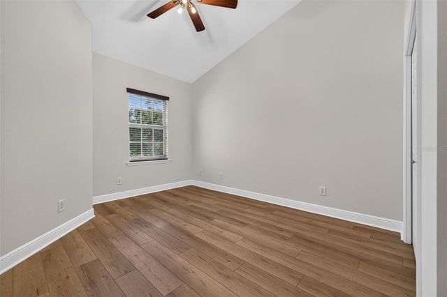 135 49TH AVENUE N, St Petersburg, FL 33703