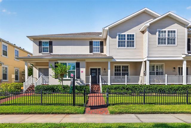 135 49TH AVENUE N, St Petersburg, FL 33703