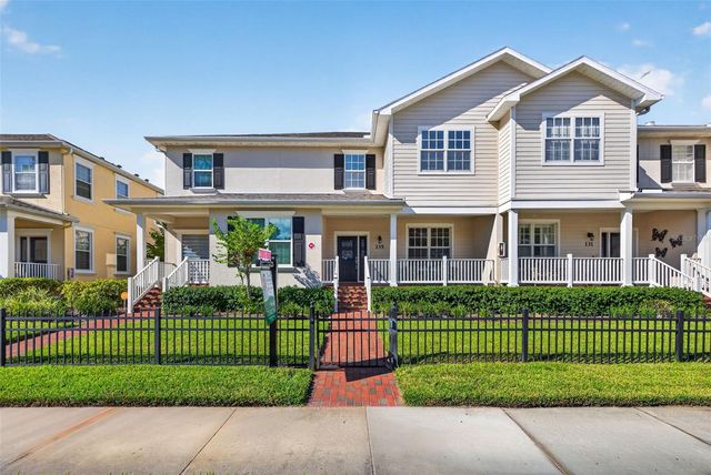 135 49TH AVENUE N, St Petersburg, FL 33703
