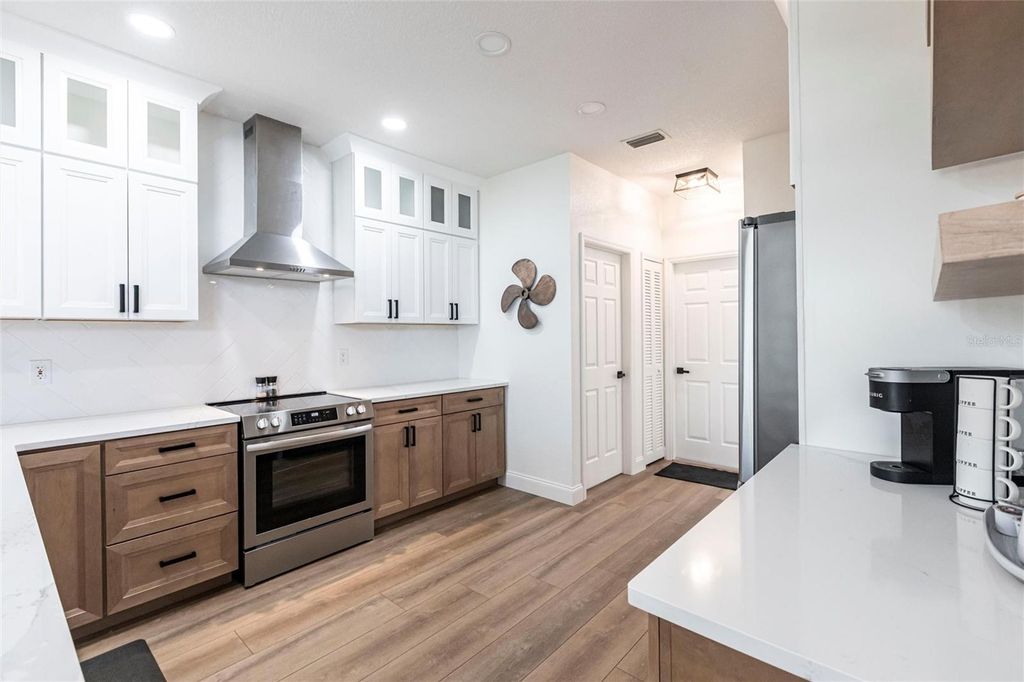 Image 13 of property listing at 1711 BOCA RATON COURT, Punta Gorda, FL 33950