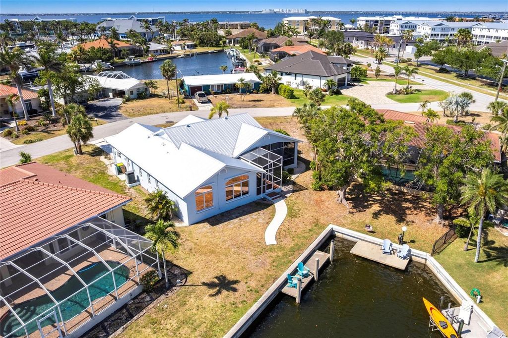 Image 39 of property listing at 1711 BOCA RATON COURT, Punta Gorda, FL 33950