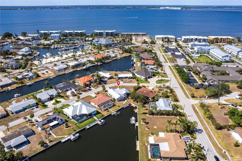 Image 43 of property listing at 1711 BOCA RATON COURT, Punta Gorda, FL 33950