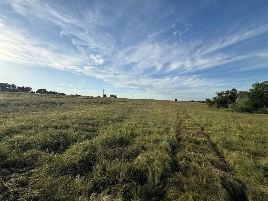 Image 1 of property listing at 1480 E Road, Ninnekah, OK 73067
