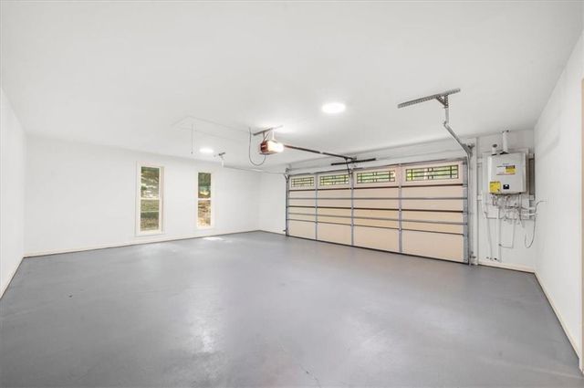 9570 Hillside Drive, Roswell, GA 30076