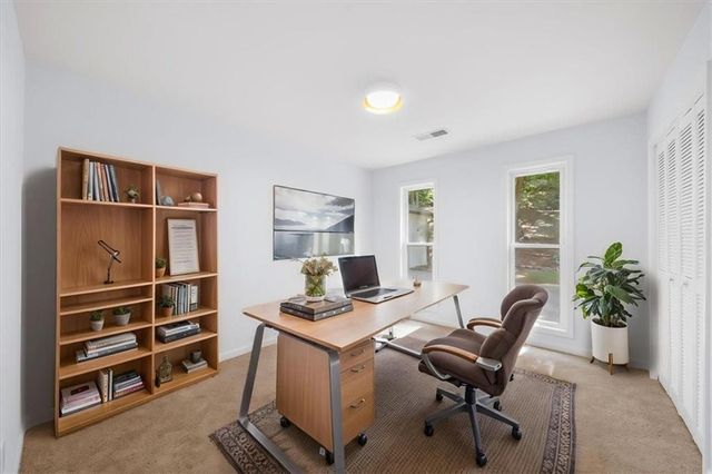 9570 Hillside Drive, Roswell, GA 30076