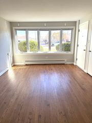 4644 N Sayre Avenue 1, Harwood Heights, IL 60706