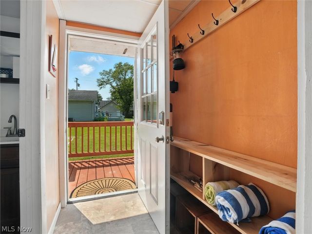 7223 Kenmore Avenue, North Kingsville, OH 44068