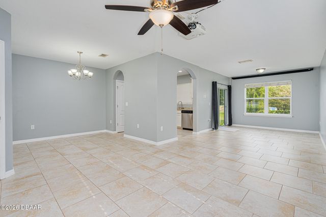 100 Tarracina Way, Daytona Beach, FL 32117