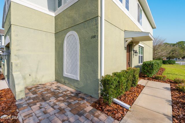 100 Tarracina Way, Daytona Beach, FL 32117