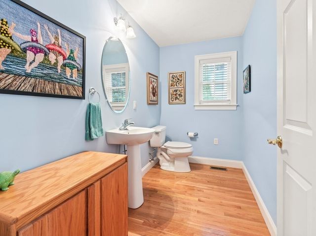 148 Fireside Ln 148, Holden, MA 01520