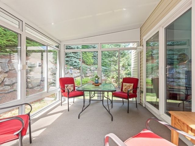 148 Fireside Ln 148, Holden, MA 01520