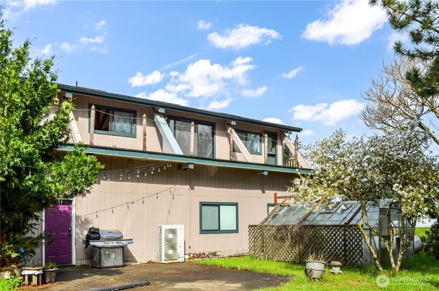 11237 SE Skyview Lane, Yelm, WA 98597