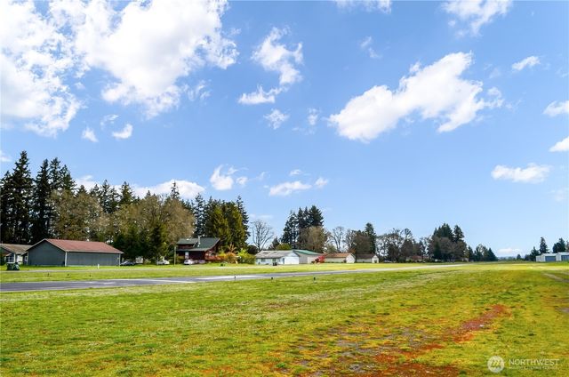 11237 SE Skyview Lane, Yelm, WA 98597