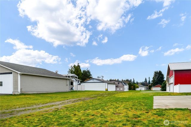 11237 SE Skyview Lane, Yelm, WA 98597